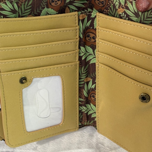 Loungefly Star Wars Wicket Ewok Cosplay Flap Wallet NWOT - Picture 4 of 12